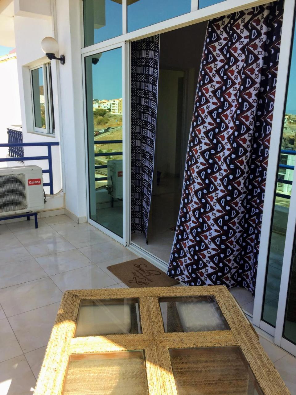 Casa Namaste Bed & Breakfast/Appartement Praia Exteriör bild