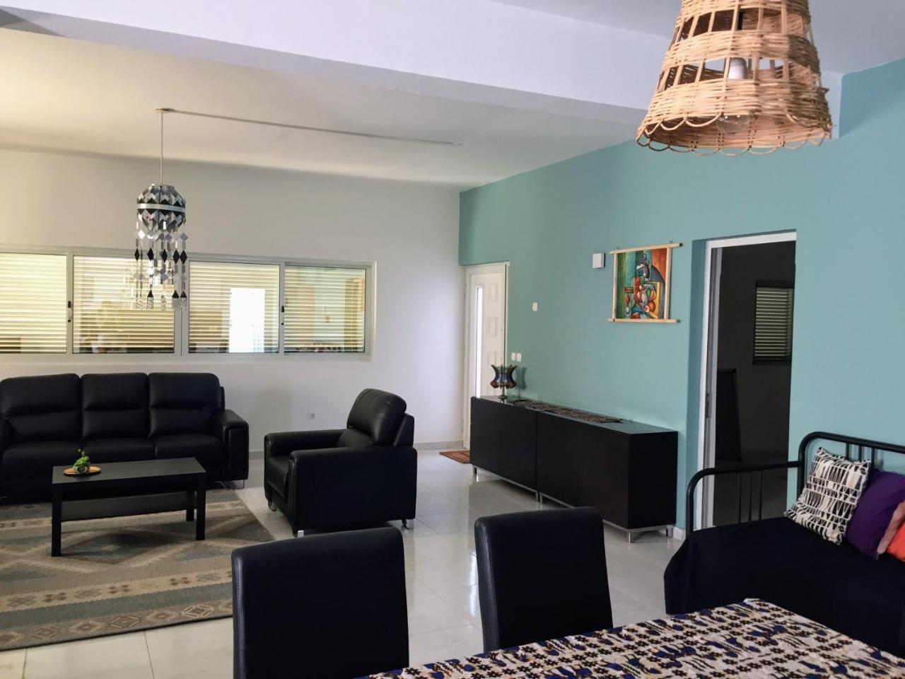 Casa Namaste Bed & Breakfast/Appartement Praia Exteriör bild